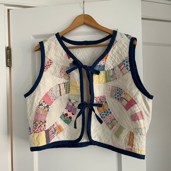 Jackets & Blazers - Hand quilted vest made of vintage quilt